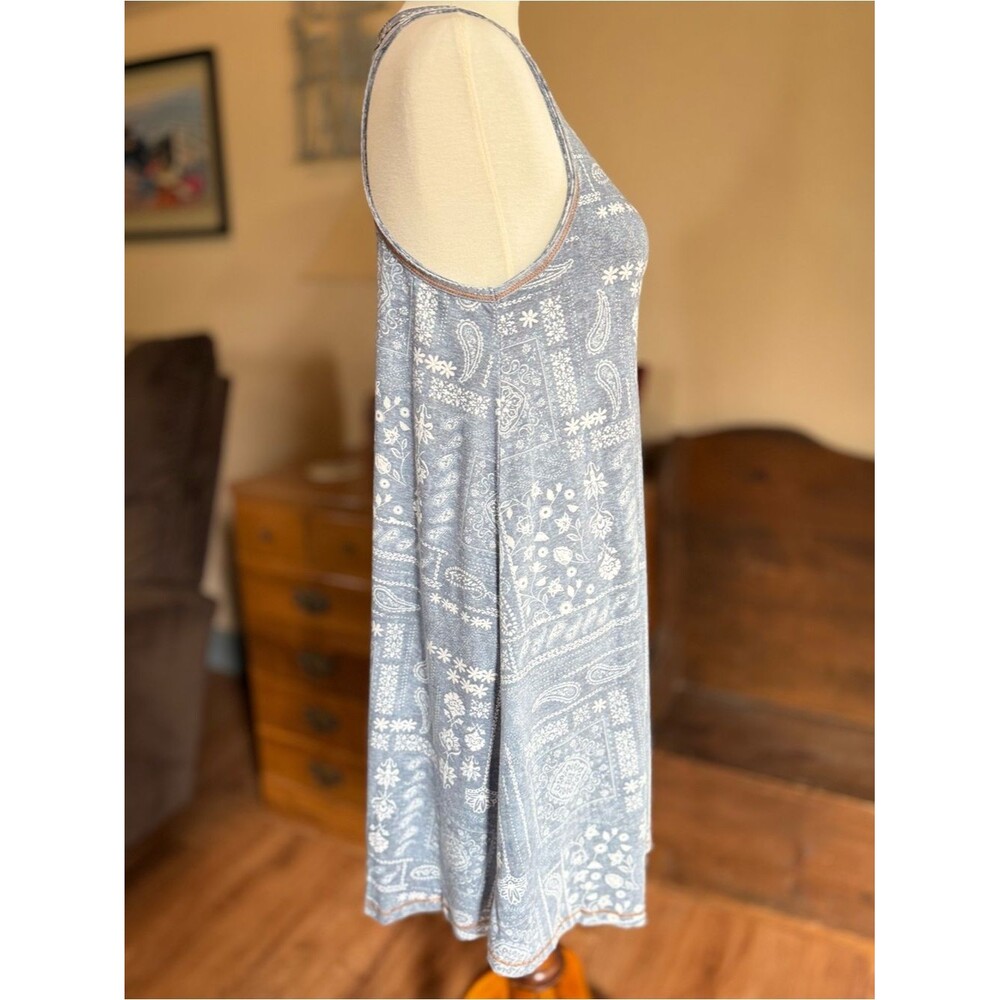 Hem & Thread Blue and White Paisley Tank Dress with Racer Back sz MED - Picture 4 of 6